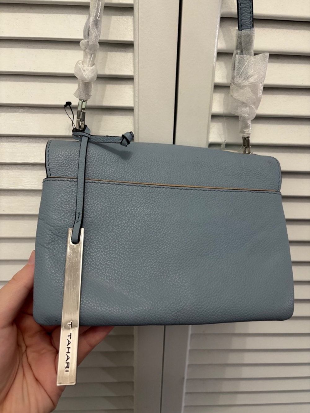 Tahari Genuine Leather Crossbody Bag NWT - Picture 11 of 16